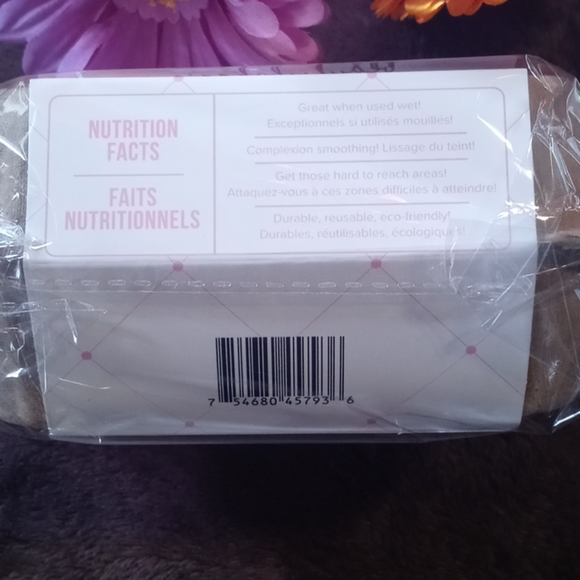 ❌❌SOLD❌❌BLENDING EGG BEAUTY SPONGES
BLENDING EGGS - Picture 4 of 8